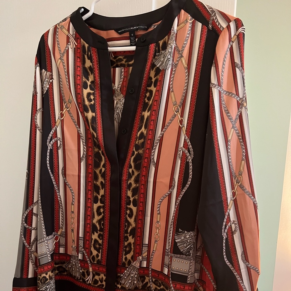 White House Black Market shirt size 6 brand new